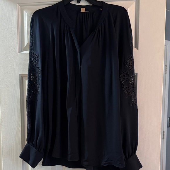Black Women's Silk Blouse Elie Tahari Large - Picture 1 of 5
